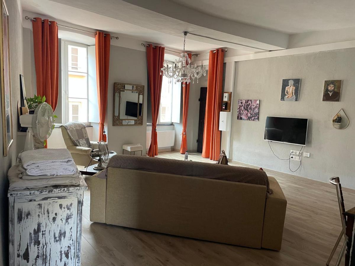 Appartement Bastia Au Pied Du Vieux Port Buitenkant foto